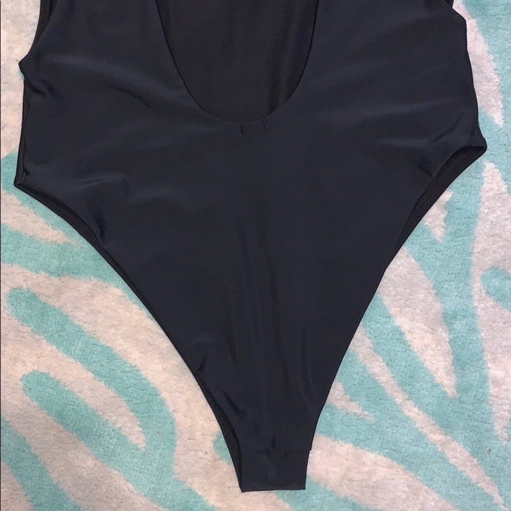 Aerie Super Scoop Black One Piece Swimsuit XL - Picture 8 of 10